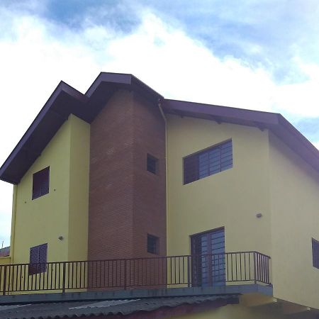 Casa Sobrado Villa Campos do Jordão Buitenkant foto